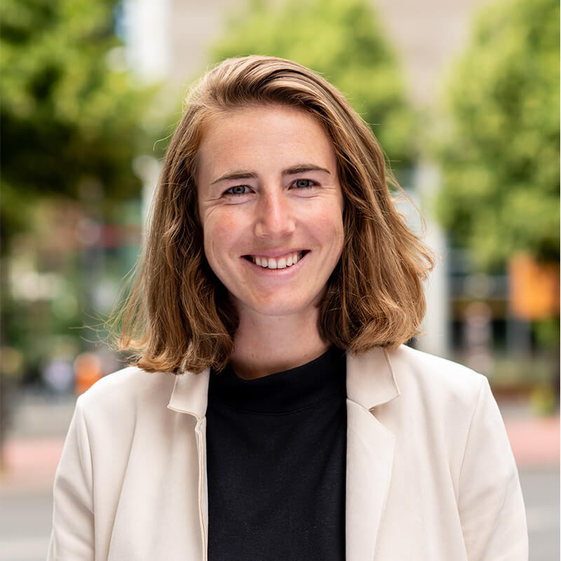 Headshot of Carolina Kress